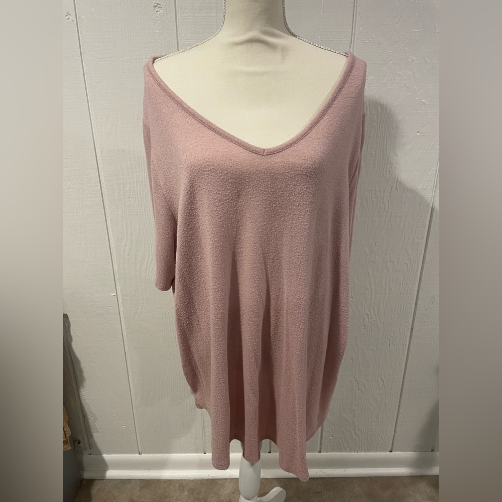 Maurices Mauve Plus Size Size 3 Short Sleeve V Neck Sweater